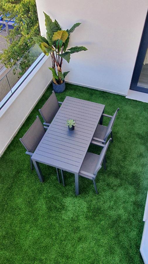 Blueskyesteponagardens Apartment